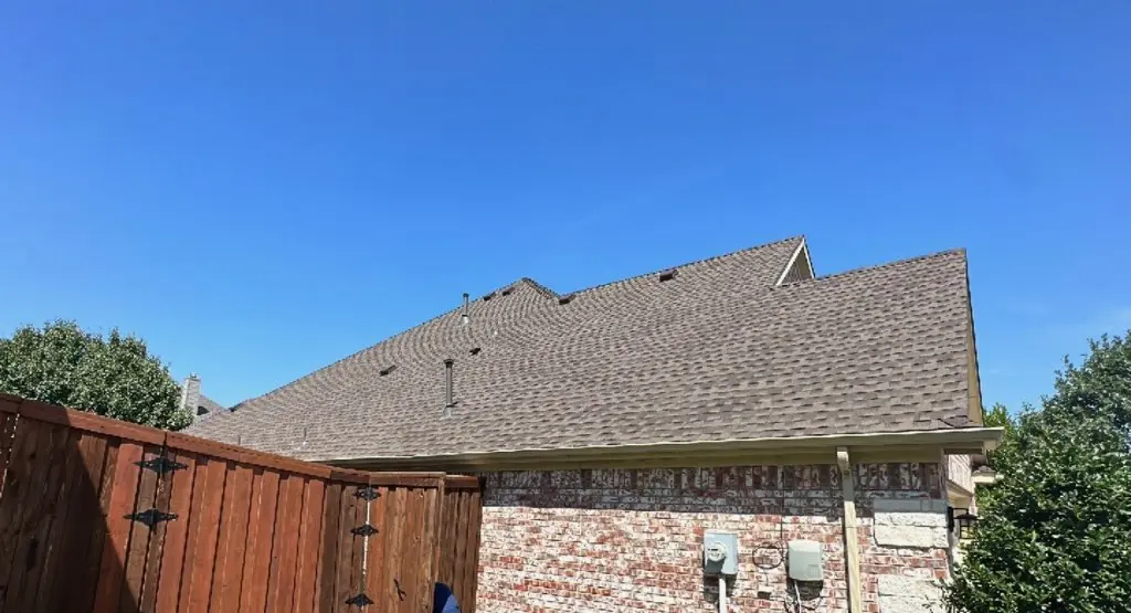 Completed roof replacement project in Marysville